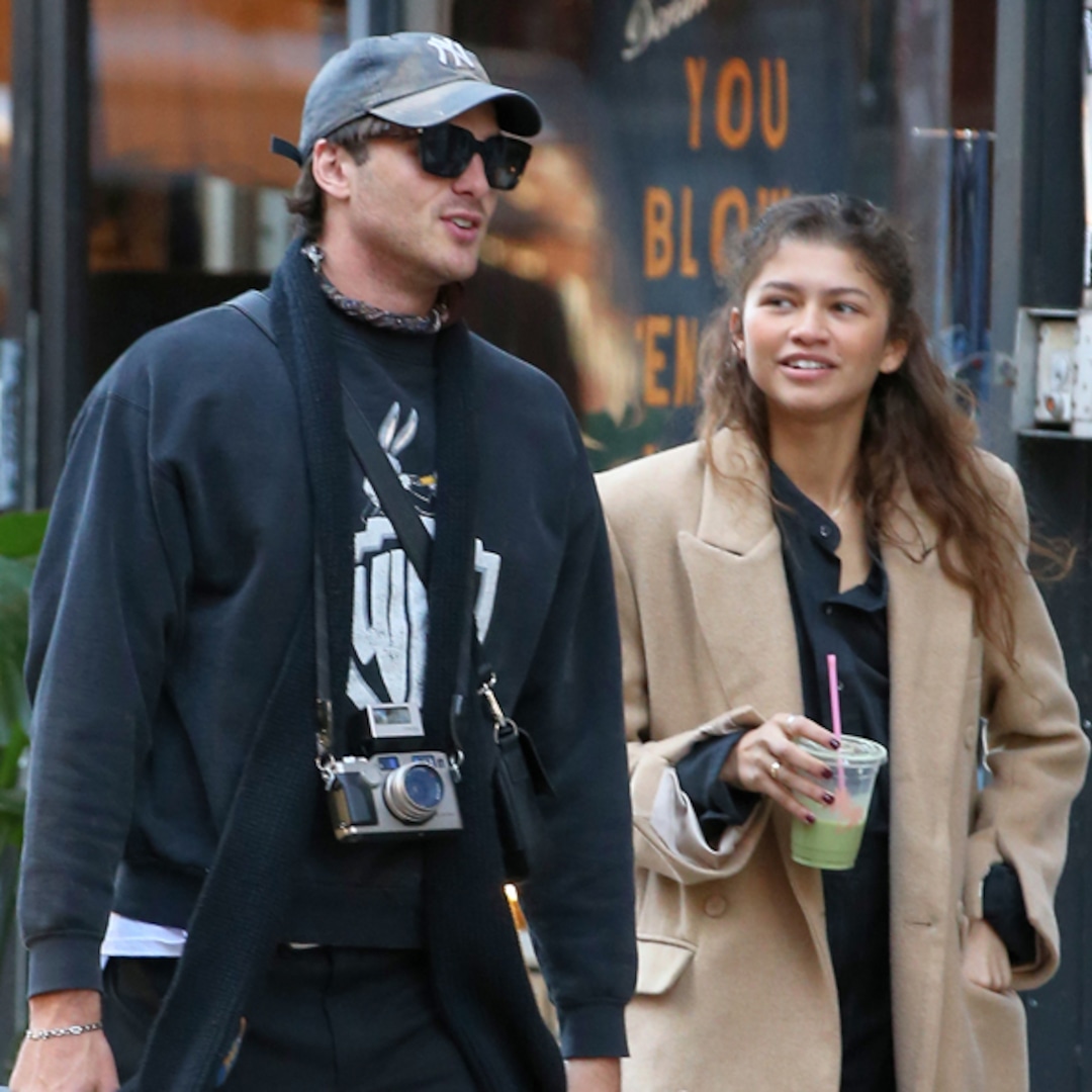 Inside Inseparable Zendaya And Jacob Elordi S Months Long Romance E Online Ap